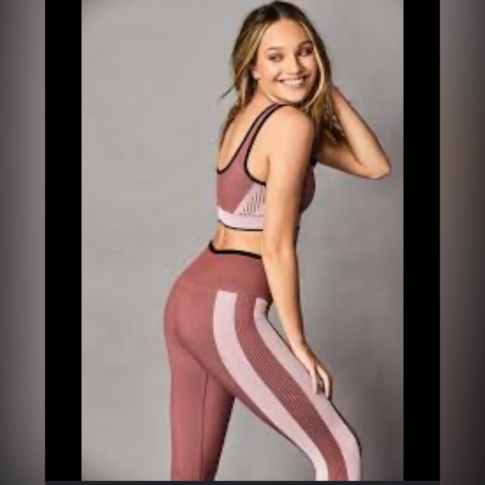 FABLETICS SEAMLESS LEGGINGS - Picture 3 of 6